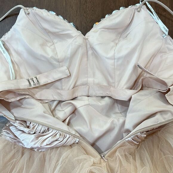 Sherri Hill Beaded Tulle Mini Dress Nude Taupe Rhinestone Corset Size 8 Glam - Picture 16 of 16